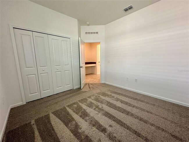 Building Photo - 166 Aces High Ln