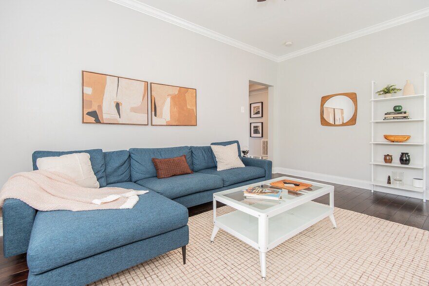 Building Photo - 2015 McNair Ave