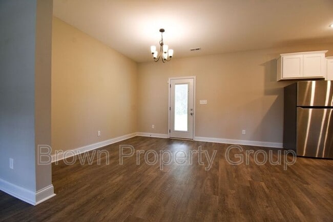Building Photo - 538 Kivett Ct