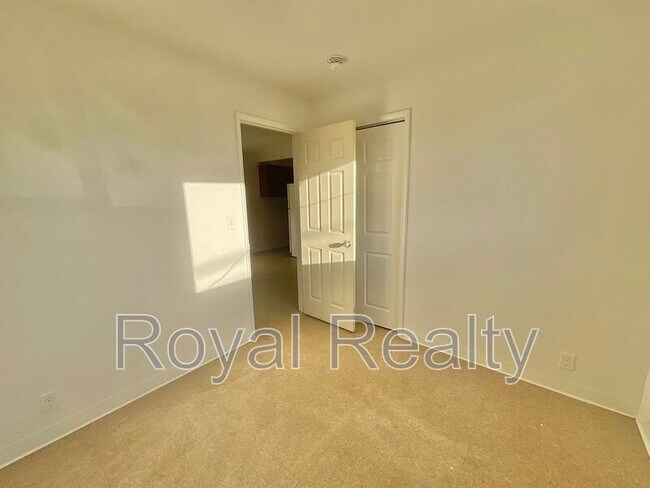 Building Photo - 94-232-232 Aniani Pl