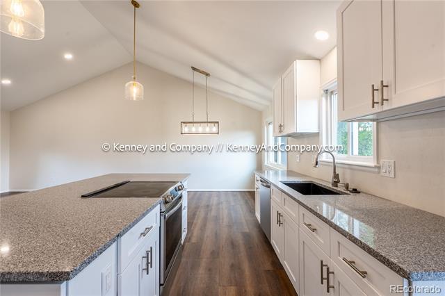 Building Photo - 693 Grey Eagle Cir S