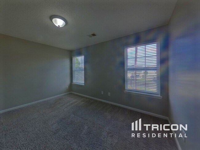 Building Photo - 108 Chethan Cir