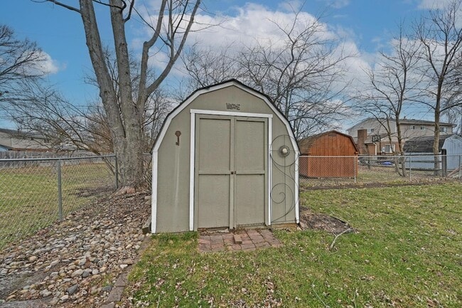 Building Photo - 8638 Northport Dr