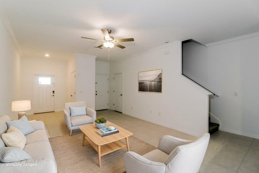 Building Photo - 2145 Great Sapphire Ln