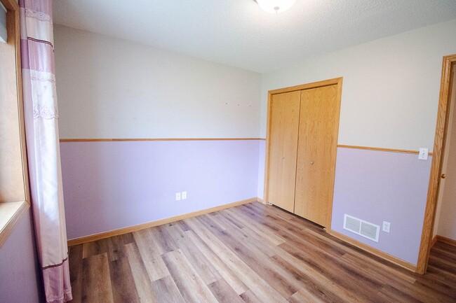 Building Photo - 2988 Bandel Ct NW