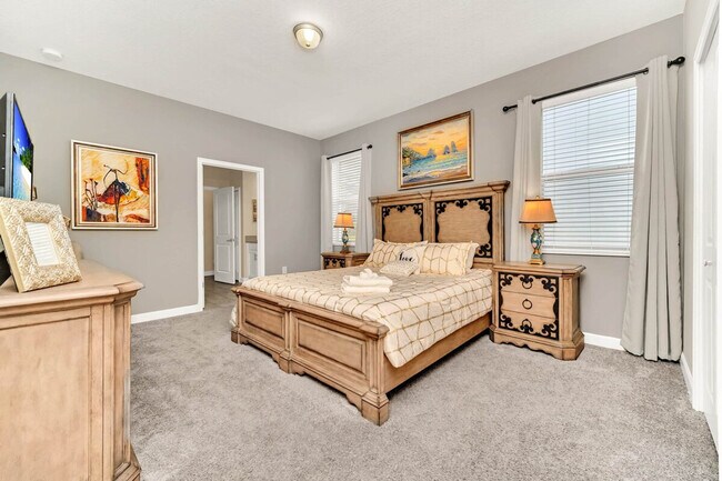 Building Photo - 9032 Stinger Dr