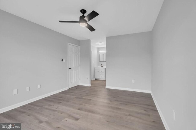 Building Photo - 8720 Sugarwood Ct