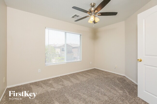 Building Photo - 9274 William Hill Ave