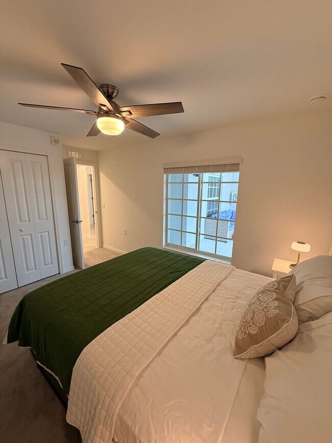 Building Photo - Beautifully Furnished Second-Floor Coach Home in the New Webb’s Reserve Golf & Country Club – Gol...