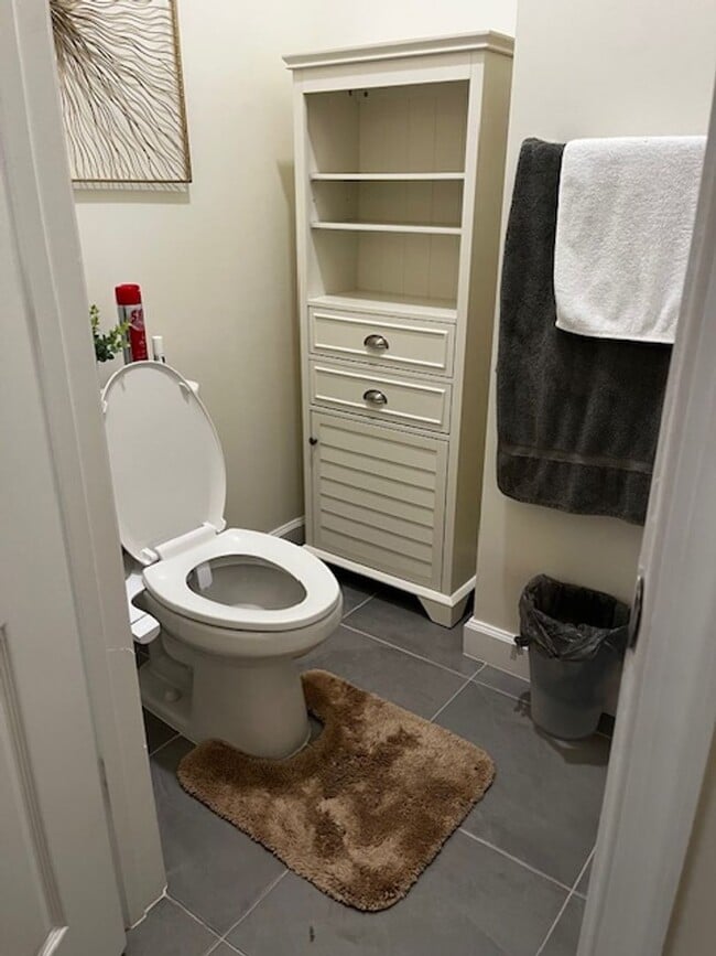 Building Photo - Move-in ready townhome in Verona Trace! This newer 3BR/3BA home!!!