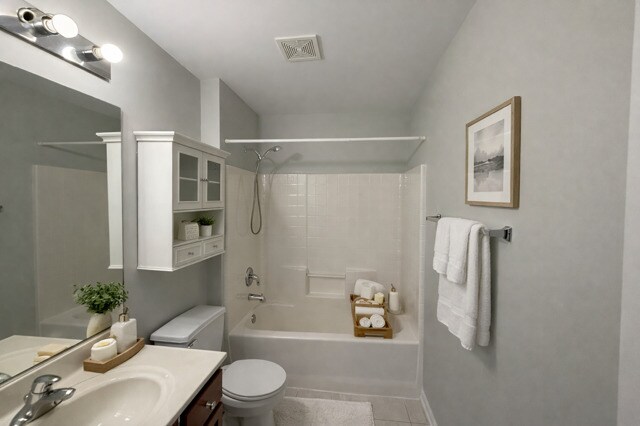 Building Photo - 467 Vaughn Cir