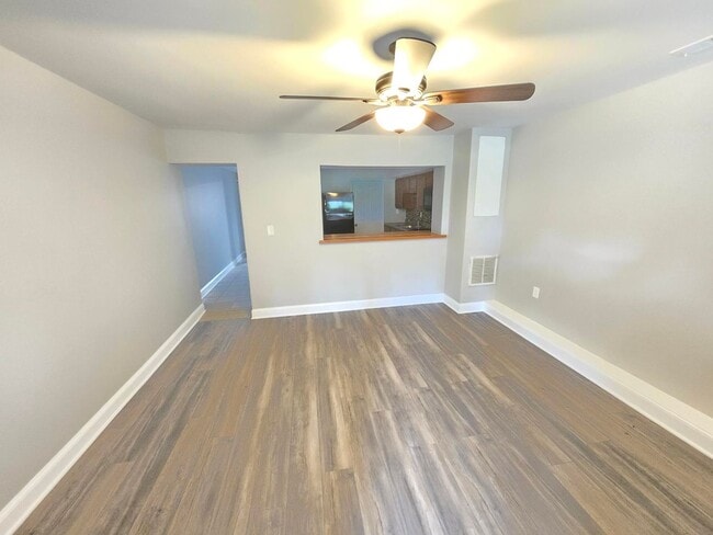 Building Photo - Newly Renovated 3 Bed 1 Bath Home In Balti...