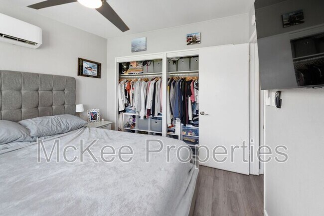 Building Photo - 1212 Oneonta Ave