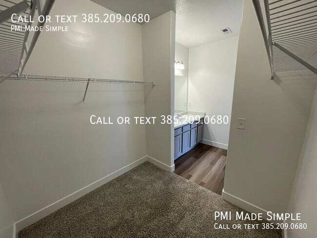 Building Photo - 1834 W Newcastle Ln