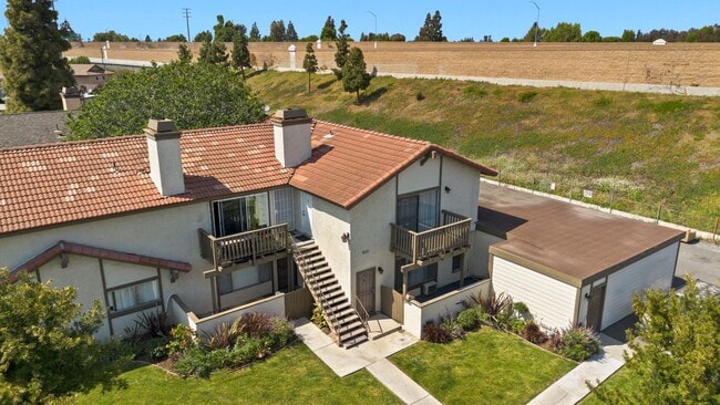 Building Photo - 8651 Gloria Ave