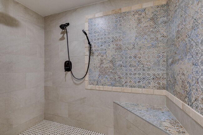 Building Photo - ZONE 8 - 4BD, 2 PRIMARY SUITES, POOL + SPA, OVER HALF AN ACRE LOT, HIGHLY UPGRADED + RENT INCLUDE...