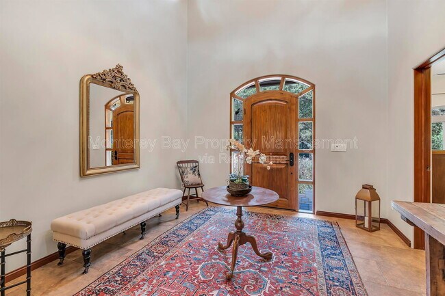 Building Photo - 287 Laureles Grade