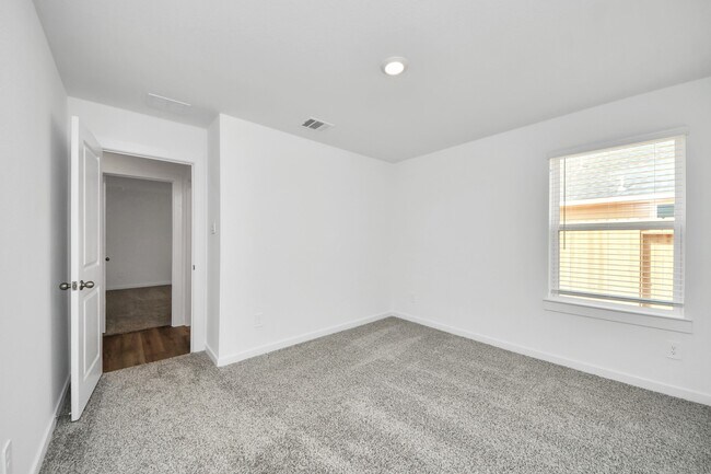 Building Photo - 9035 Rose Water Trl