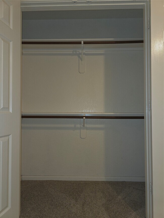 Building Photo - 11114 Opatrny Meadows Ln