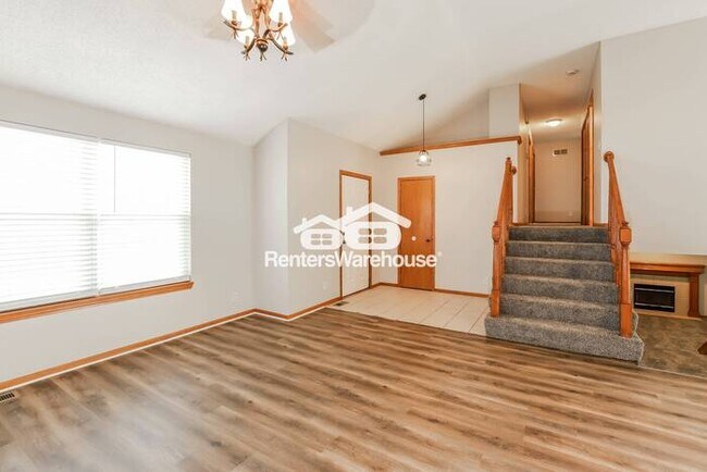Building Photo - 3 Bedroom / 2.5 Bath in Liberty.