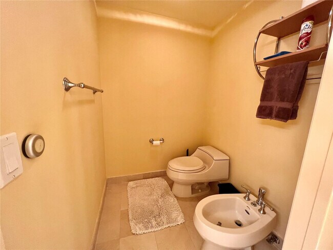 Building Photo - 6001 N Ocean Dr