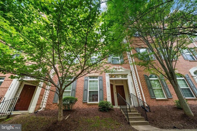 Building Photo - 2593 Eastbourne Dr