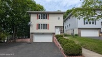 Building Photo - 821 Salina St