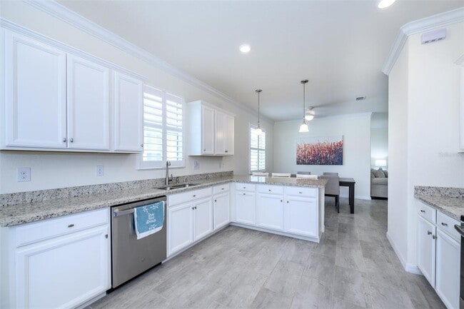 Building Photo - 15145 Spanish Point Dr