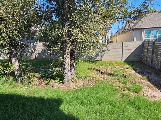 Building Photo - 641 Pecan Bottom Trail