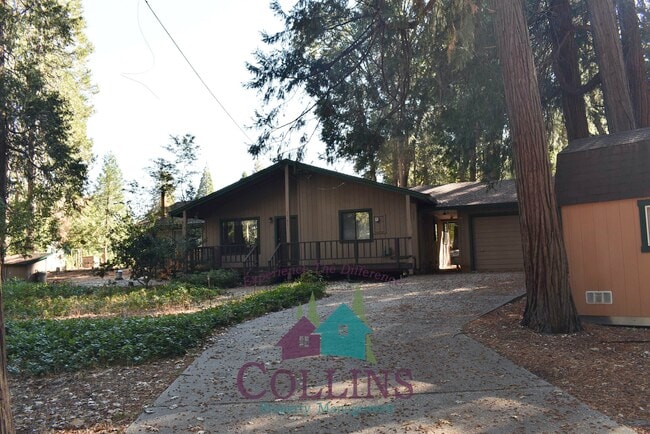 Building Photo - 11071 Cedar Ridge Dr