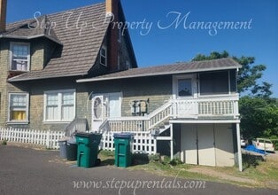 Building Photo - Studio Apartment In The Heart Of Downtown Sonora!