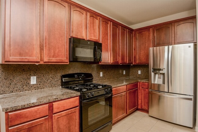 Building Photo - 2239 Brown Oak Dr