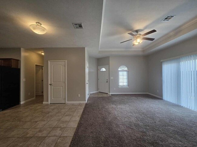 Building Photo - 404 Michaels Court