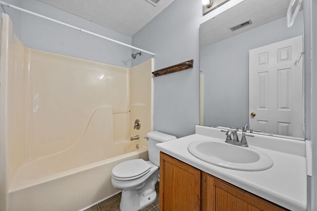 Building Photo - 3 bedroom 2 bathroom in Buies Creek!