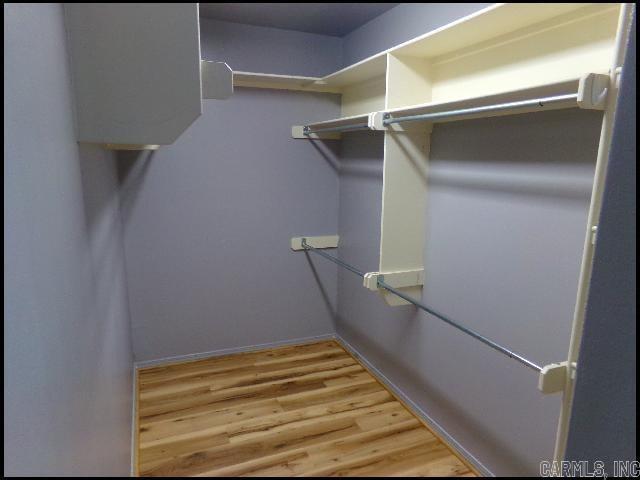 Building Photo - 909 Yarrow Dr