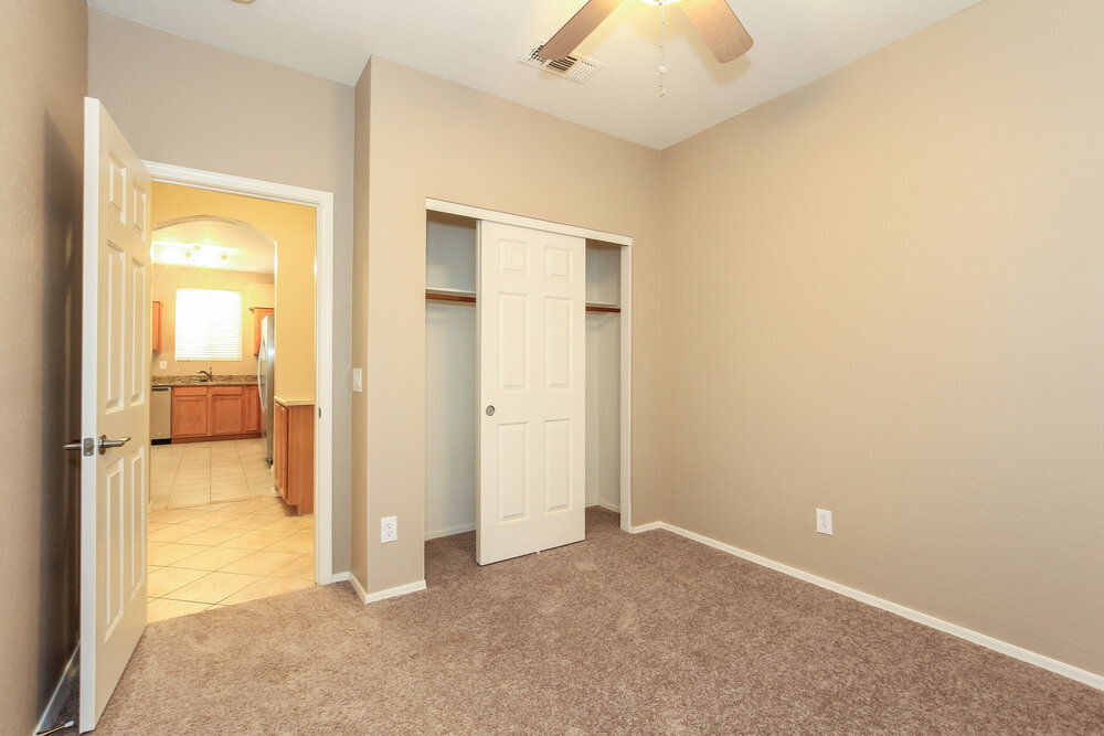 Building Photo - 26330 N 68th Dr