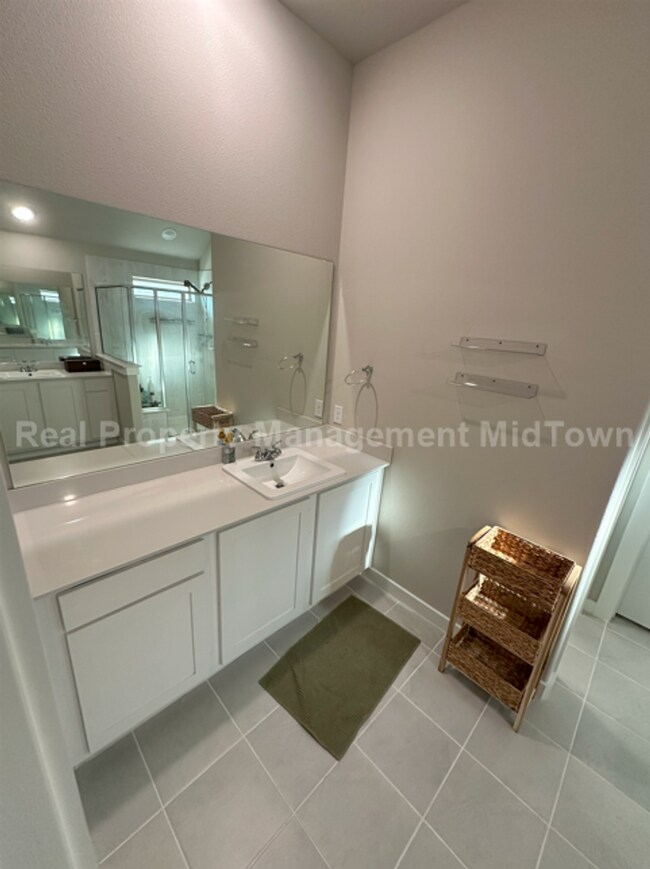 Building Photo - Modern 3-Bedroom Home in Prime Forney Loca...