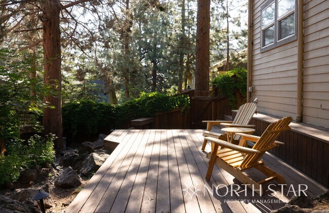 Building Photo - Spacious Bend 3 bed/2 bath Residence w/ Of...