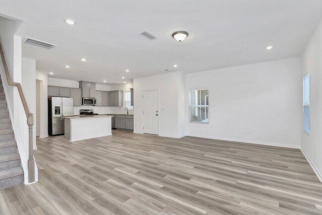 Building Photo - Brand NEW Townhome for RENT!