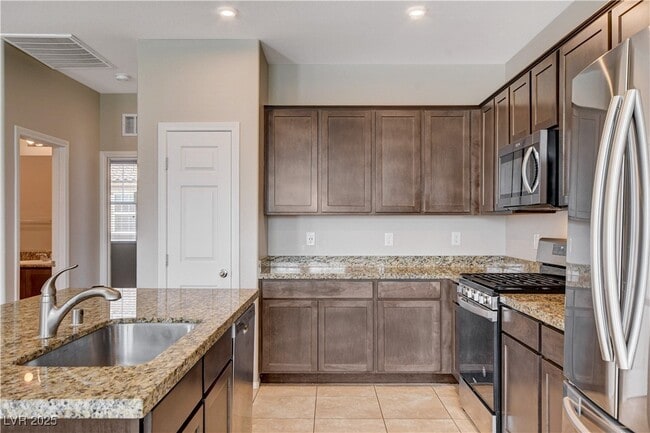 Building Photo - 1195 Paradise Basin Ct