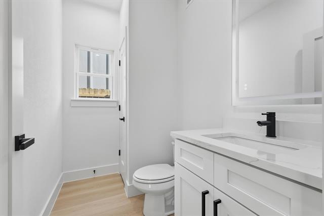 Building Photo - 2532 Lowery St