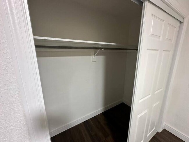 Building Photo - 2111 Mara Ct