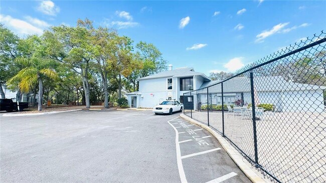 Building Photo - 7145 E Bank Dr
