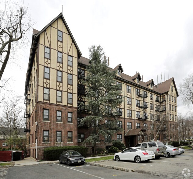 Hillside Gardens Apartment Homes 304 Hillside Ave Nutley NJ 07110
