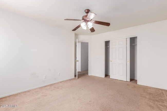 Building Photo - 608 W Rattlesnake Pl