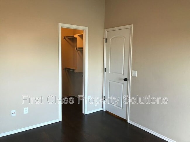 Building Photo - 19816 Serenade Way