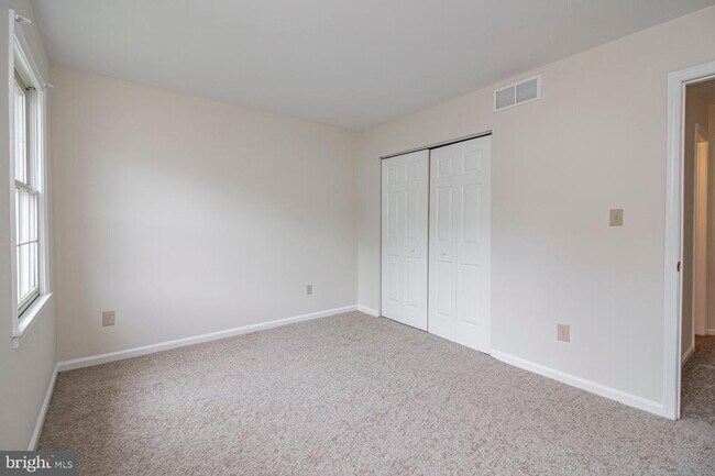 Building Photo - 620 Timber Wood Blvd