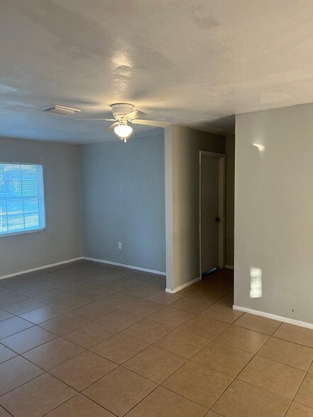 Building Photo - 6135 Markland Ave