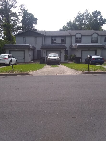 Building Photo - 2967 Edenderry Dr