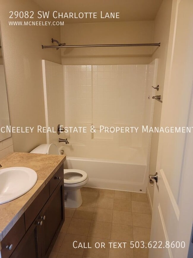 Building Photo - 29082 SW Charlotte Ln